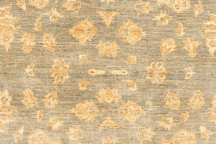 Navajo White Ziegler 9' 1 x 11' 7 - No. 65790 - ALRUG Rug Store