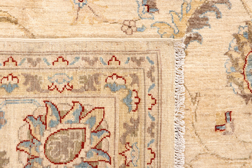 Blanched Almond Ziegler 7' 10 x 7' 10 - No. 65791 - ALRUG Rug Store