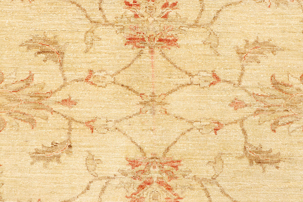 Navajo White Ziegler 6' 7 x 6' 10 - No. 65796 - ALRUG Rug Store