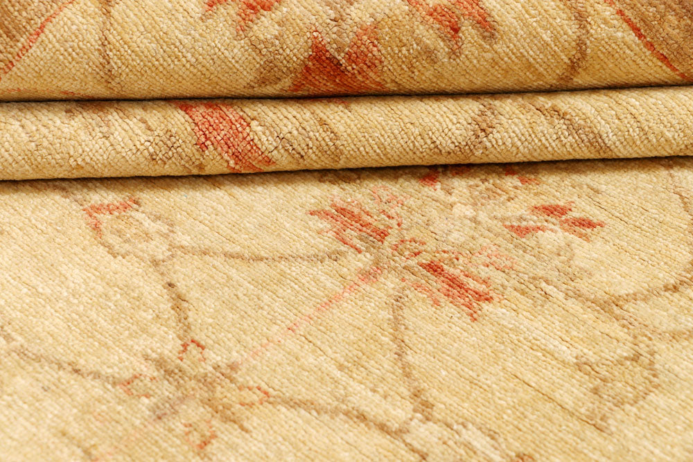 Navajo White Ziegler 6' 7 x 6' 10 - No. 65796 - ALRUG Rug Store