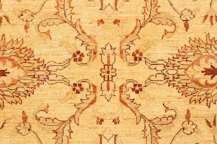 Navajo White Ziegler 5' 11 x 8' 10 - No. 65797 - ALRUG Rug Store