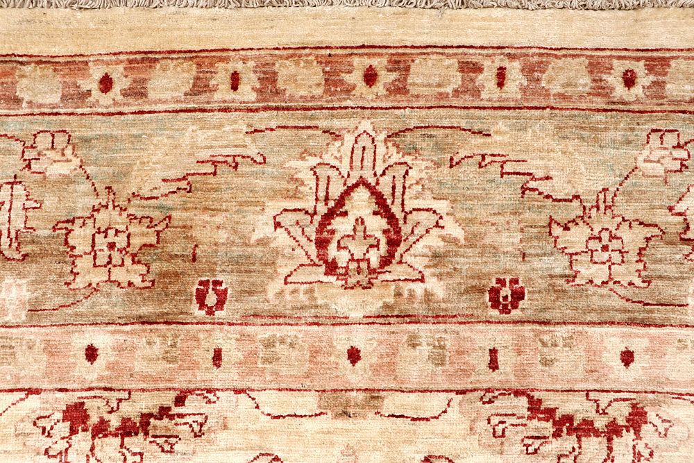 Bisque Ziegler 7' 10 x 9' 8 - No. 65829 - ALRUG Rug Store