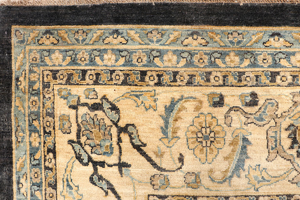 Dim Grey Ziegler 13' 9 x 19' 4 - No. 65854 - ALRUG Rug Store