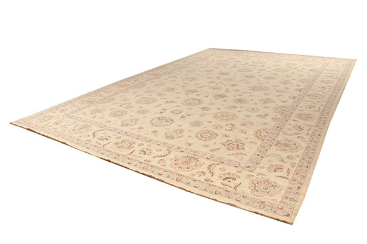 Blanched Almond Ziegler 11' 9 x 17' 5 - No. 65866 - ALRUG Rug Store