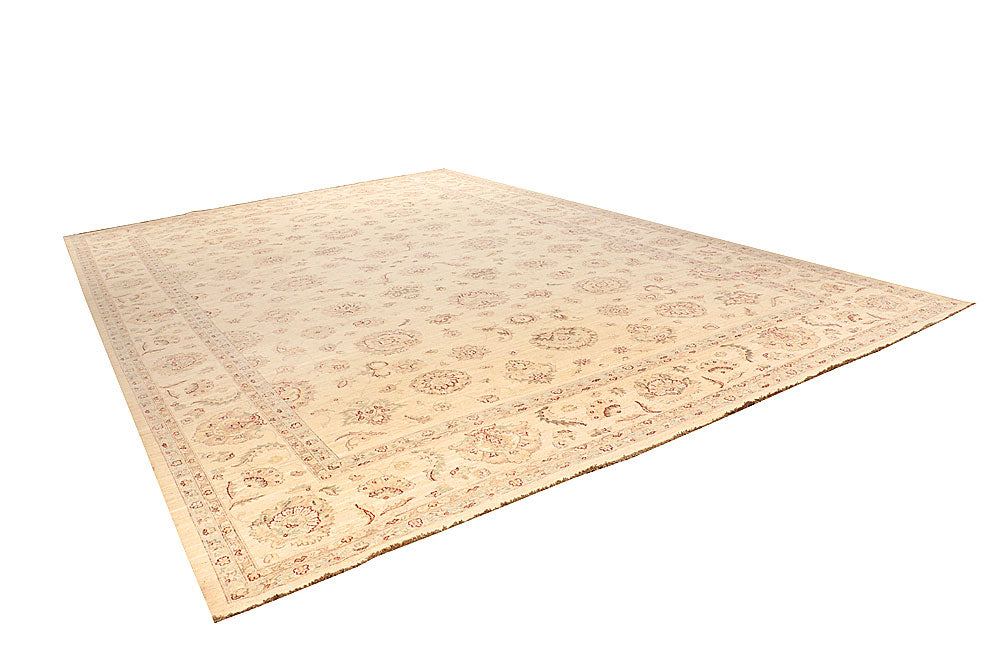 Blanched Almond Ziegler 11' 9 x 17' 5 - No. 65866 - ALRUG Rug Store