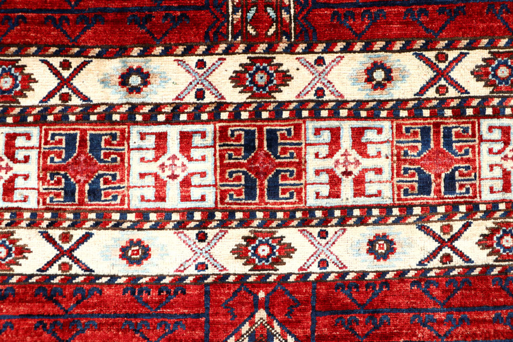 Firebrick Hatchlu 4' x 5' 10 - No. 66109 - ALRUG Rug Store