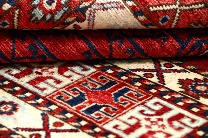 Firebrick Hatchlu 4' x 5' 10 - No. 66109 - ALRUG Rug Store