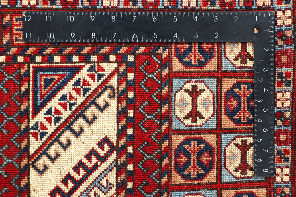 Firebrick Hatchlu 4' x 5' 10 - No. 66109 - ALRUG Rug Store