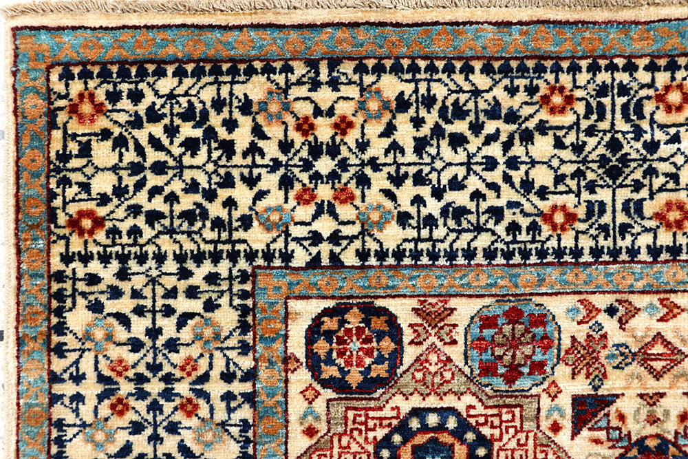 Blanched Almond Mamluk 4' 11 x 6' 9 - No. 66191 - ALRUG Rug Store