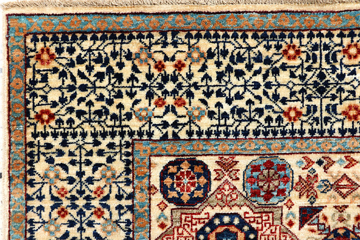 Blanched Almond Mamluk 4' 11 x 6' 9 - No. 66191 - ALRUG Rug Store