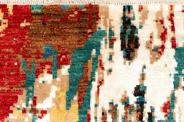 Multi Colored Abstract 5' 1 x 8' 2 - No. 66253 - ALRUG Rug Store