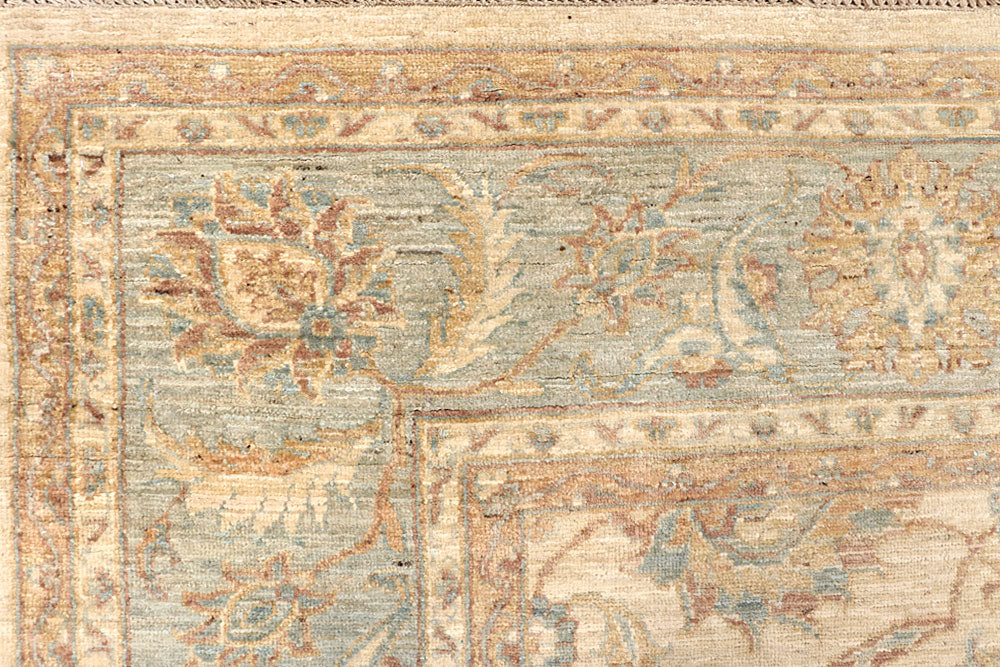 Bisque Ziegler 7' 9 x 9' 4 - No. 66373 - ALRUG Rug Store