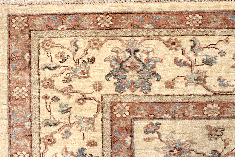 Bisque Ziegler 8' x 10' 2 - No. 66376 - ALRUG Rug Store