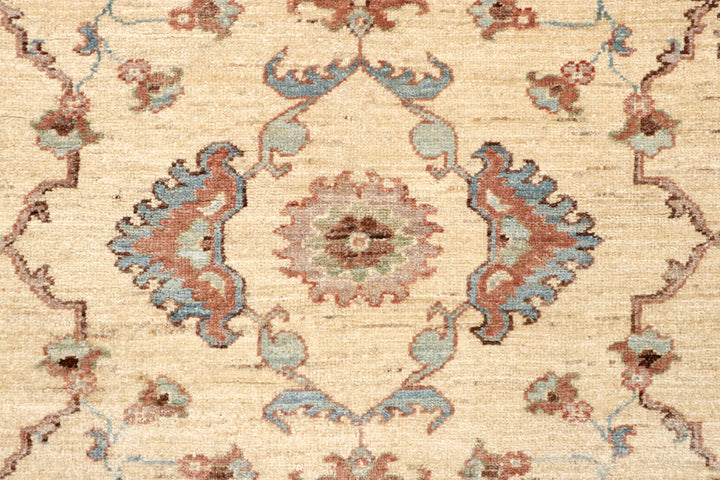 Bisque Ziegler 8' x 10' 2 - No. 66376 - ALRUG Rug Store
