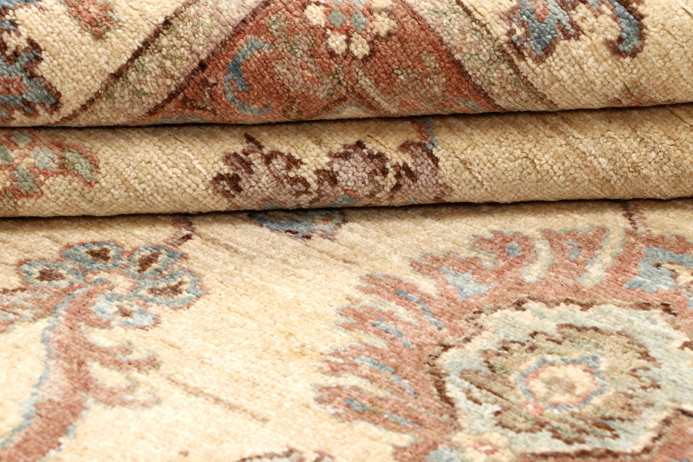 Bisque Ziegler 8' x 10' 2 - No. 66376 - ALRUG Rug Store