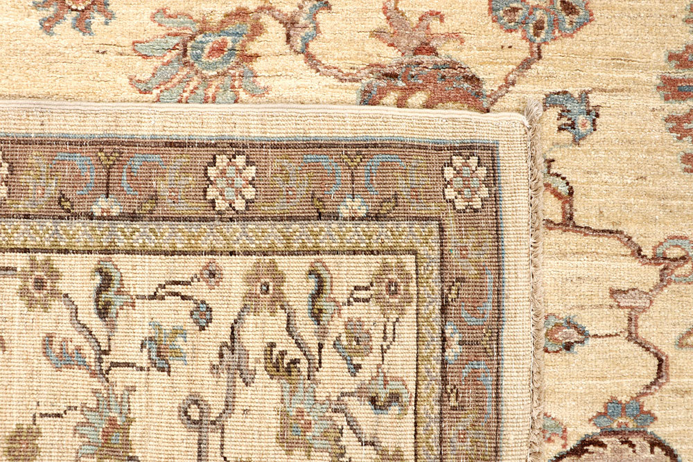 Bisque Ziegler 8' x 10' 2 - No. 66376 - ALRUG Rug Store
