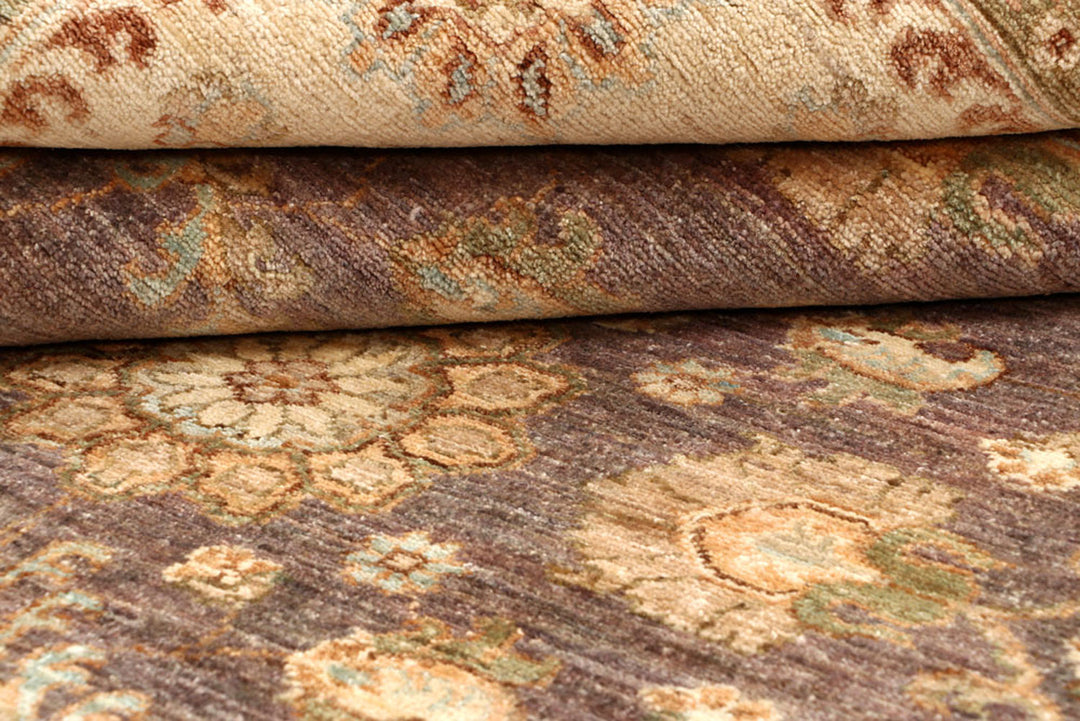 Sienna Ziegler 7'  11" x 9'  10" - No. QA93362