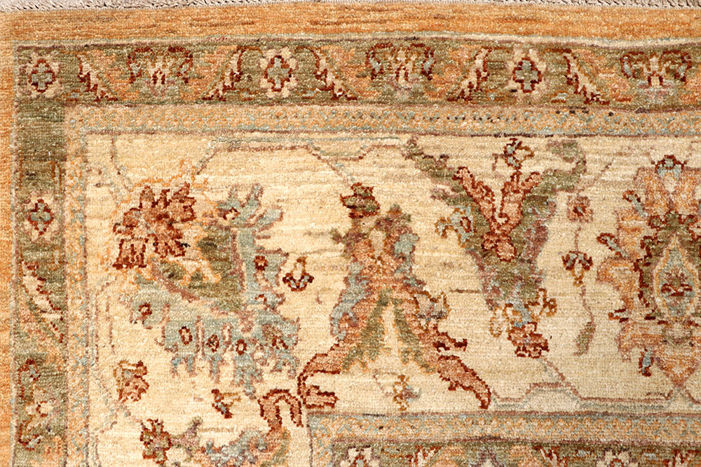 Sandy Brown Ziegler 8' 9 x 13' - No. 66405 - ALRUG Rug Store