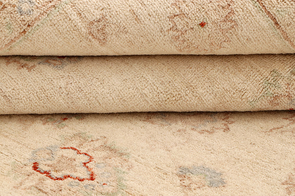 Bisque Ziegler 5' 10 x 7' 9 - No. 66443 - ALRUG Rug Store