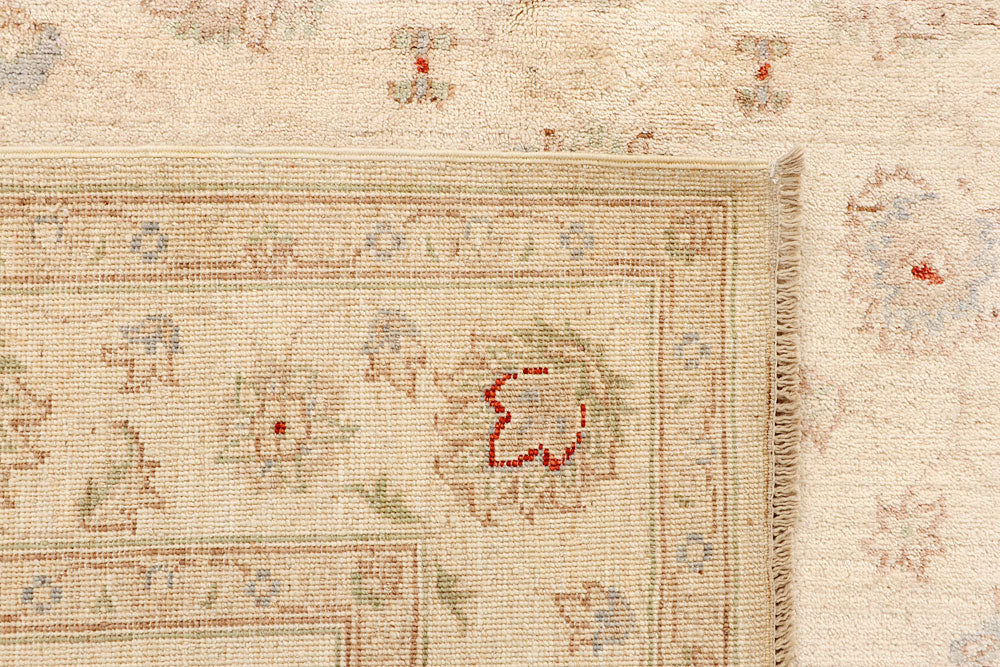 Bisque Ziegler 5' 10 x 7' 9 - No. 66443 - ALRUG Rug Store