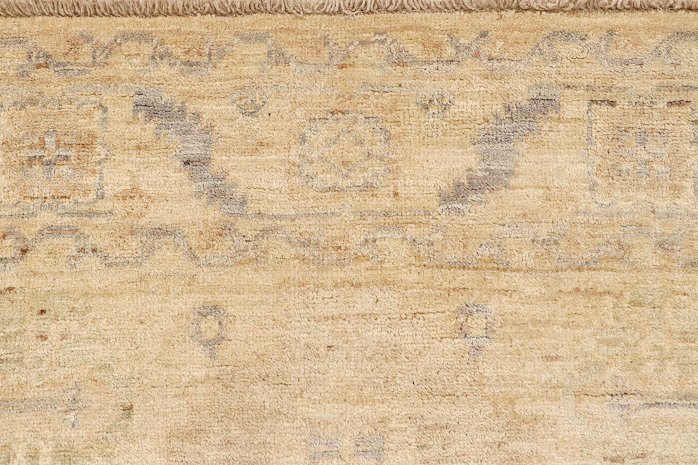 Bisque Oushak 5' 2 x 6' 11 - No. 66447 - ALRUG Rug Store
