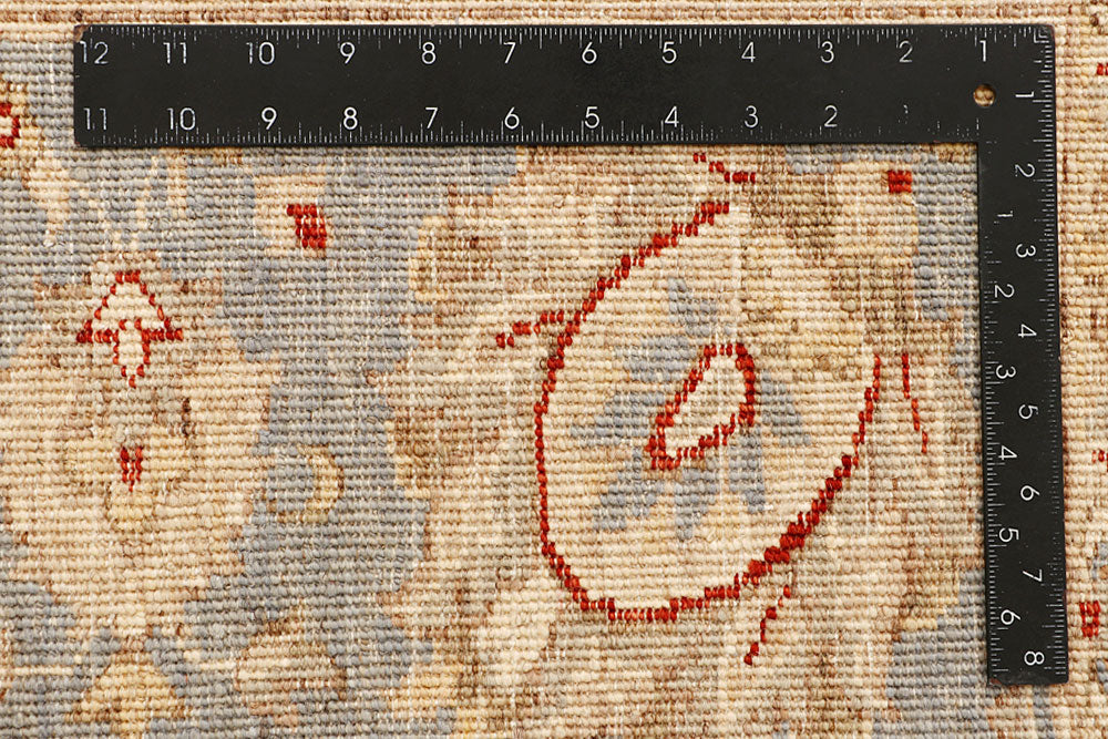 Bisque Ziegler 6' 6 x 9' 6 - No. 66449 - ALRUG Rug Store