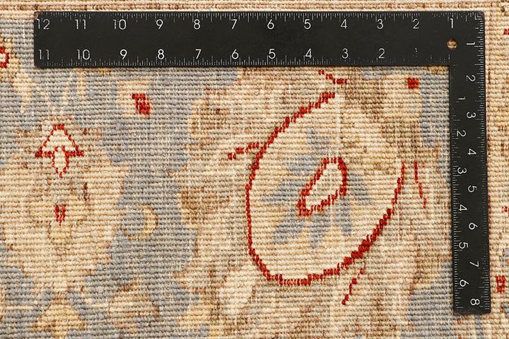 Bisque Ziegler 6' 6 x 9' 6 - No. 66449 - ALRUG Rug Store