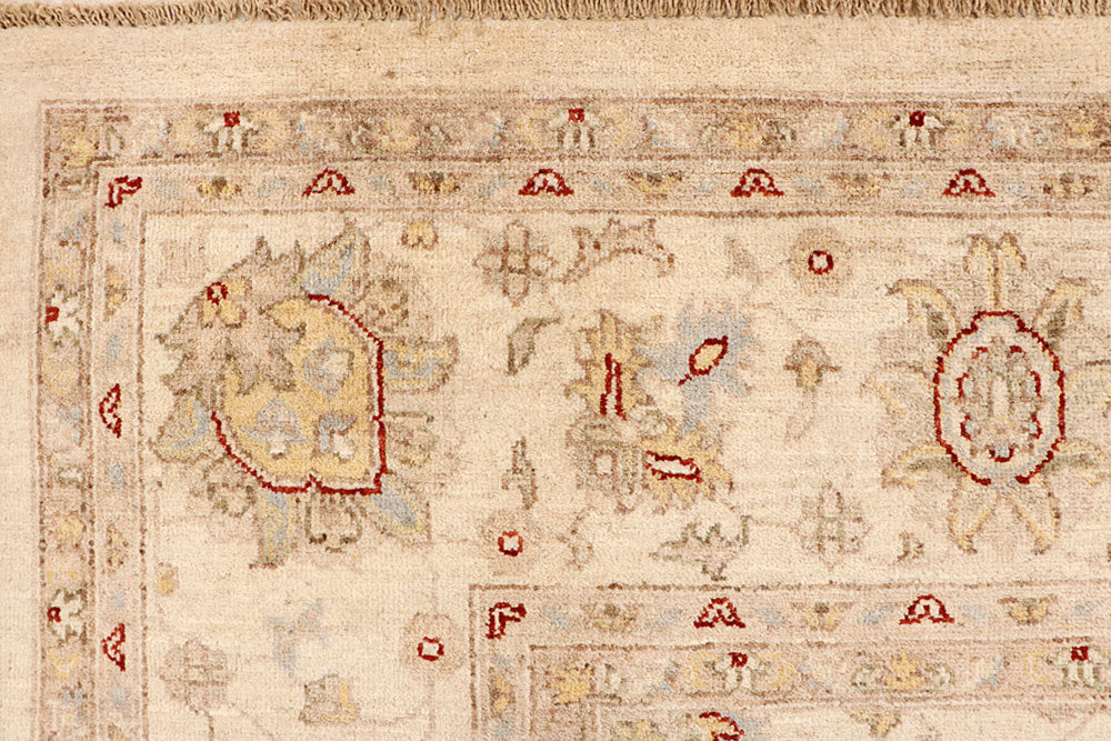 Bisque Ziegler 7' 11 x 9' 9 - No. 66450 - ALRUG Rug Store