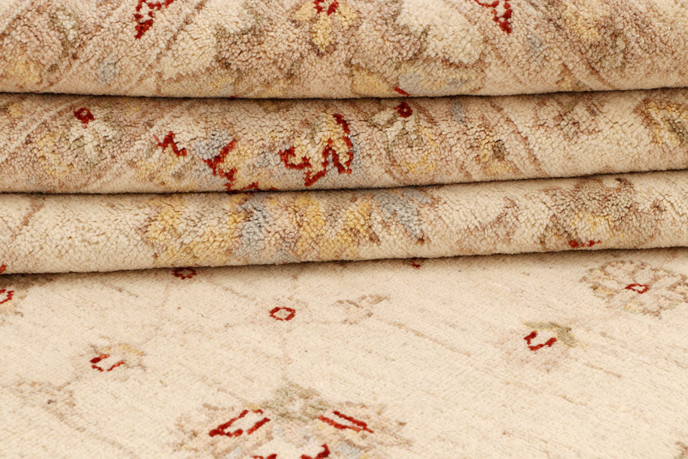 Bisque Ziegler 7' 11 x 9' 9 - No. 66450 - ALRUG Rug Store