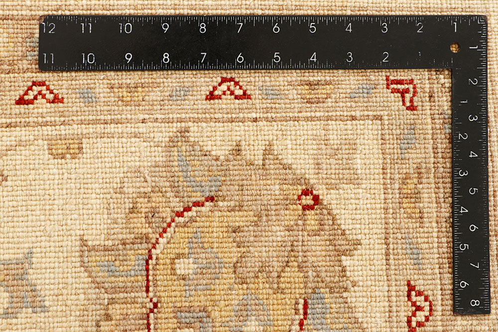 Bisque Ziegler 7' 11 x 9' 9 - No. 66450 - ALRUG Rug Store