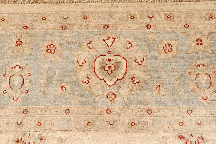 Bisque Ziegler 10' 2 x 13' 10 - No. 66454 - ALRUG Rug Store