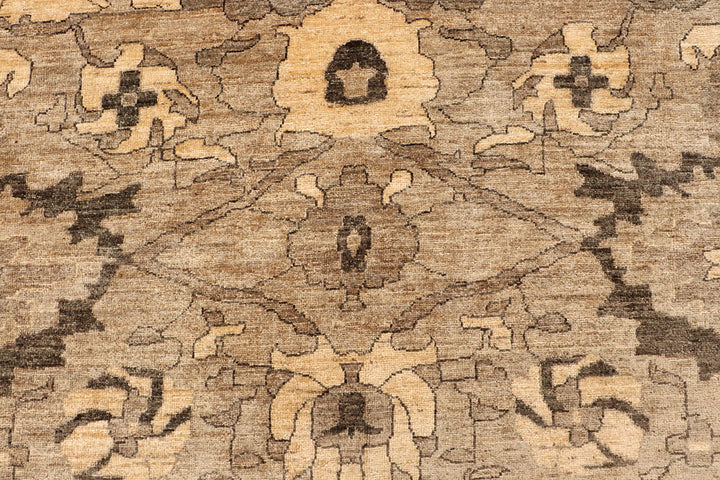 Tan Ziegler 9' 11 x 13' 7 - No. 66455 - ALRUG Rug Store