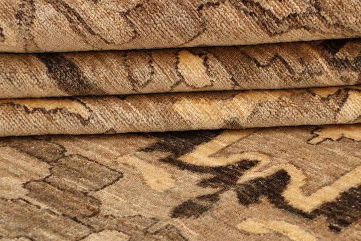 Tan Ziegler 9' 11 x 13' 7 - No. 66455 - ALRUG Rug Store