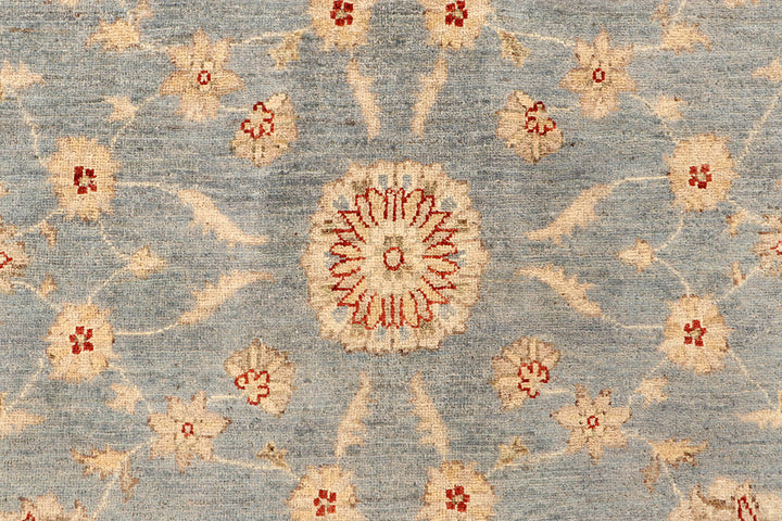 Silver Ziegler 9' 10 x 13' 9 - No. 66457 - ALRUG Rug Store