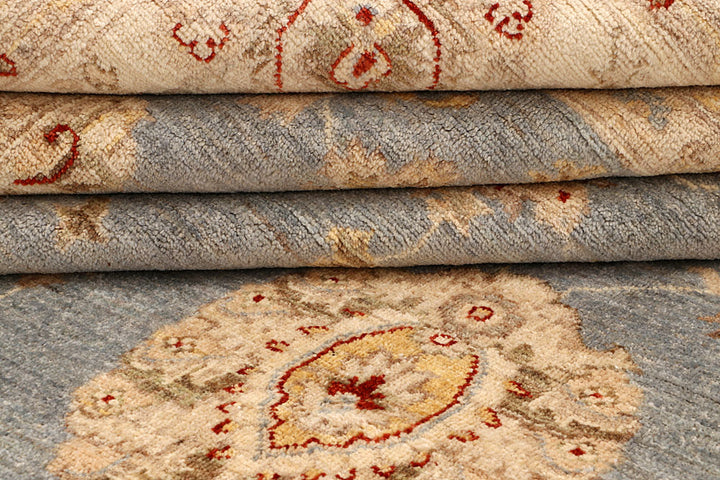 Silver Ziegler 9' 11 x 13' 9 - No. 66458 - ALRUG Rug Store