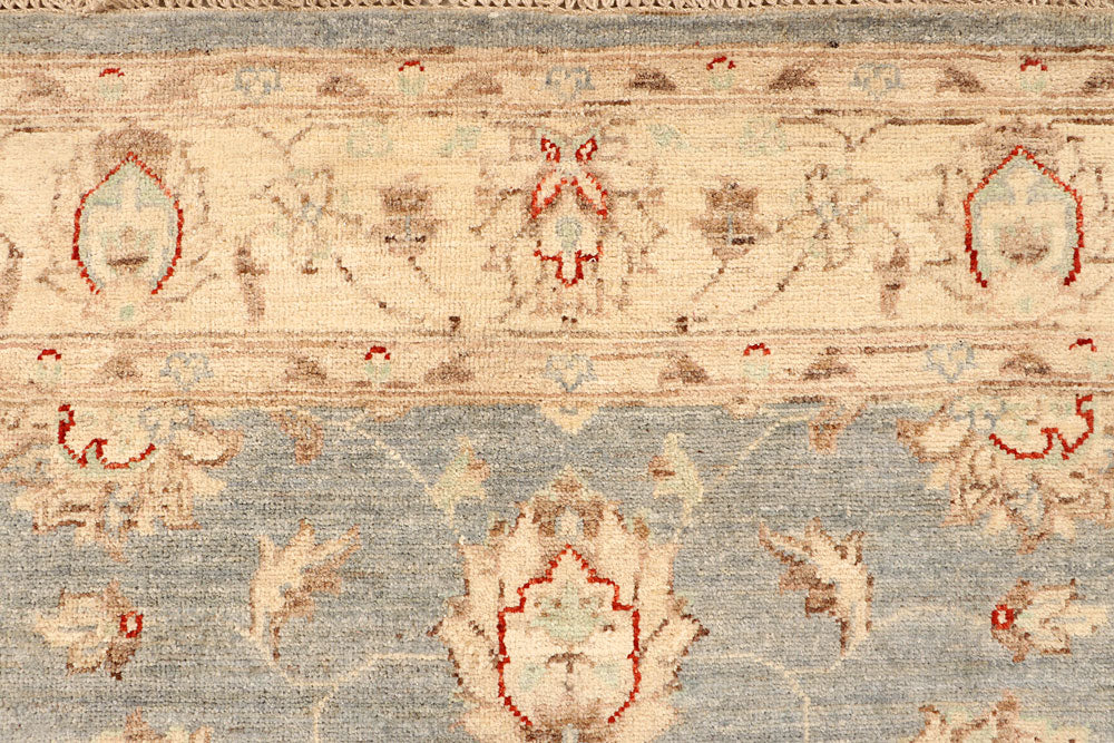 Silver Ziegler 4' 10 x 13' 2 - No. 66465 - ALRUG Rug Store