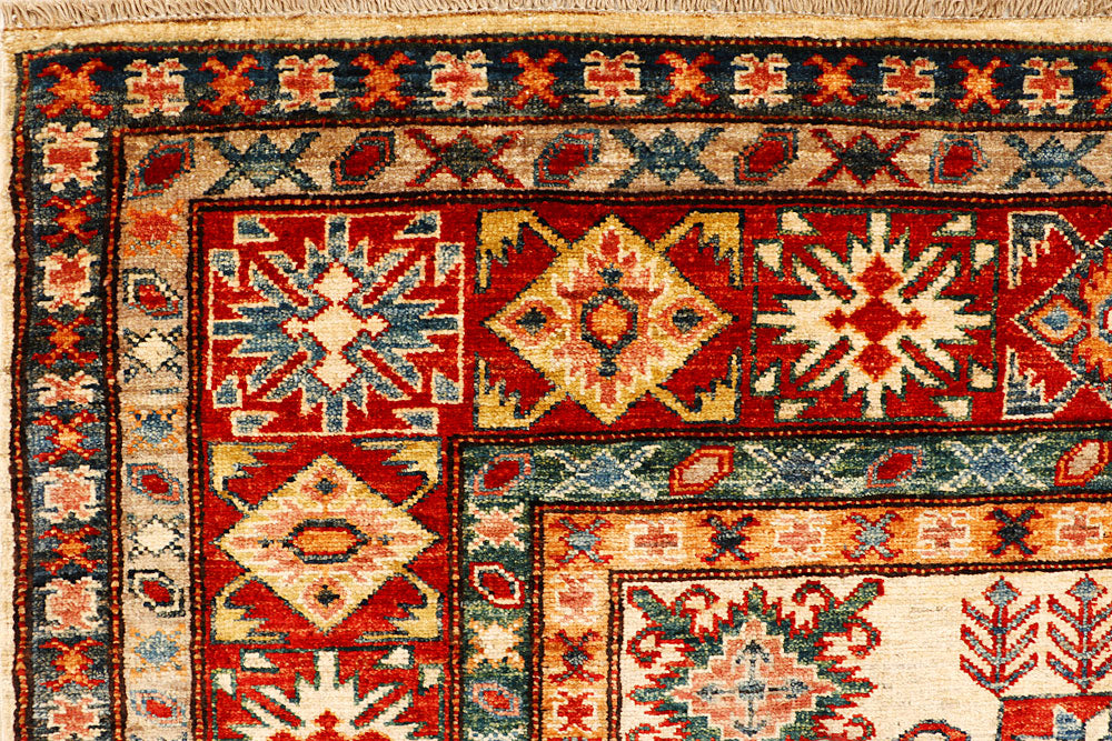 Cornsilk Kazak 5' 7 x 7' 11 - No. 66468 - ALRUG Rug Store