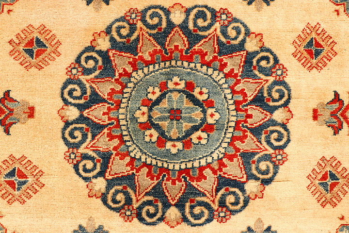 Navajo White Kazak 6' x 8' 6 - No. 66471 - ALRUG Rug Store