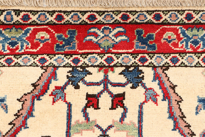 Cornsilk Kazak 3' 4 x 5' - No. 66533 - ALRUG Rug Store