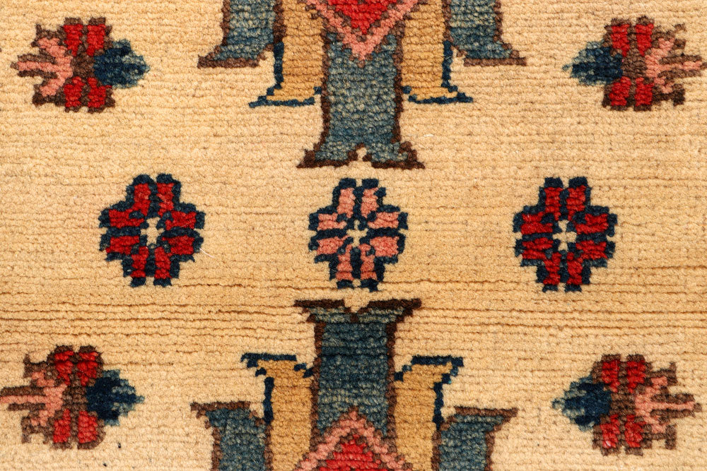 Navajo White Kazak 2' x 5' - No. 66555 - ALRUG Rug Store
