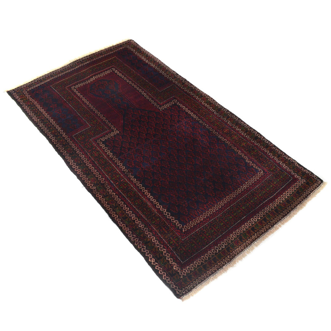 Prayer Rug 2' 7" x 4' 7" - No. AL73297