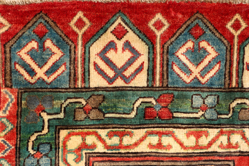 Navajo White Kazak 3' 11 x 5' 10 - No. 66589 - ALRUG Rug Store