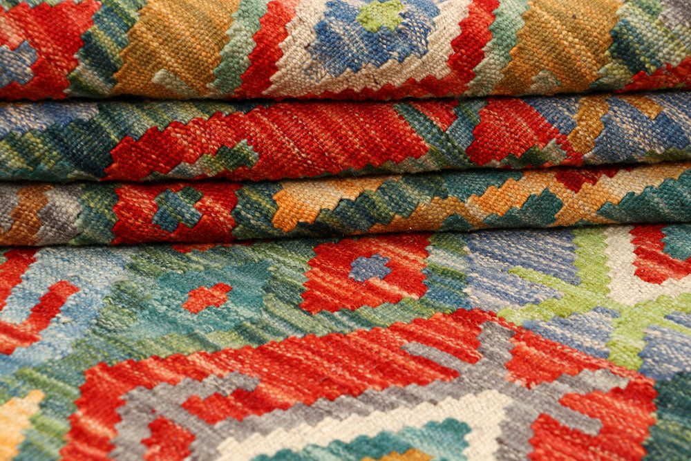 Multi Colored Kilim 5' 1 x 6' 5 - No. 66601 - ALRUG Rug Store