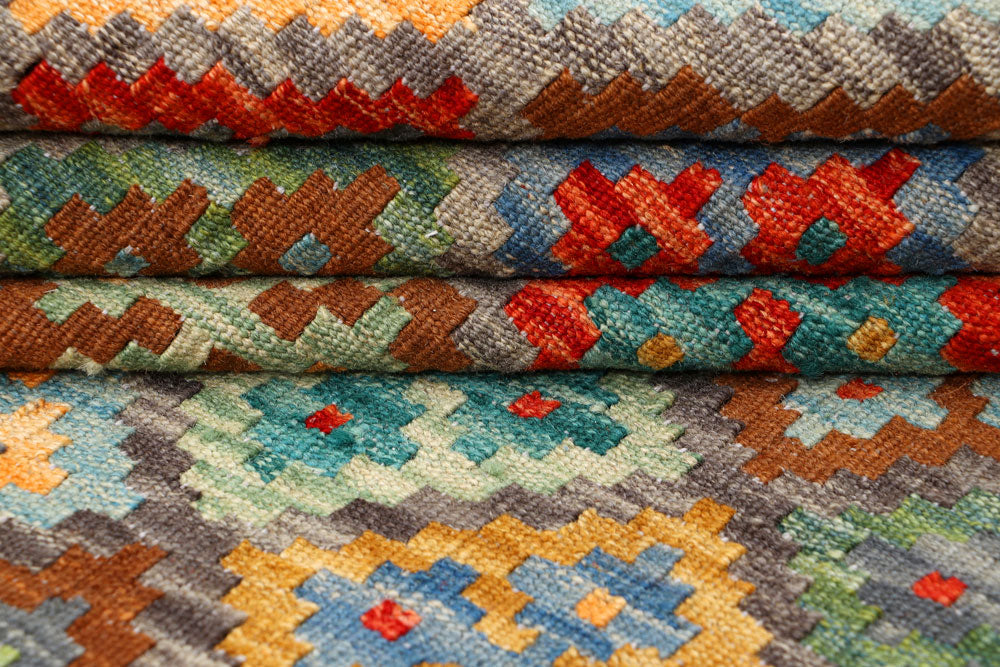 Multi Colored Kilim 5' 2 x 6' 3 - No. 66605 - ALRUG Rug Store