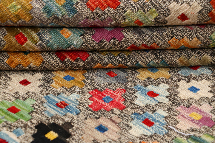 Multi Colored Kilim 5' 2 x 6' 3 - No. 66608 - ALRUG Rug Store