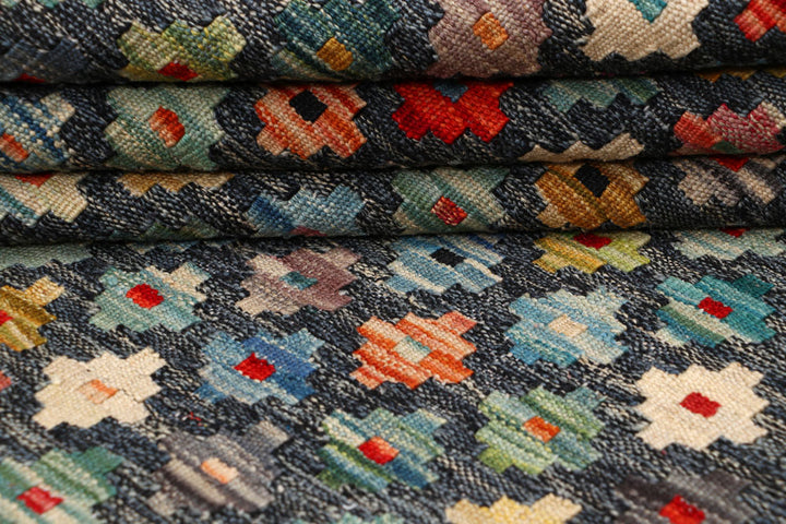 Multi Colored Kilim 5' 2 x 6' 6 - No. 66609 - ALRUG Rug Store