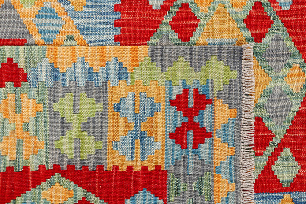 Multi Colored Kilim 4' 11 x 6' 4 - No. 66611 - ALRUG Rug Store