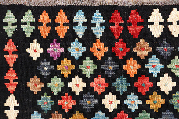 Multi Colored Kilim 5' x 6' 8 - No. 66615 - ALRUG Rug Store