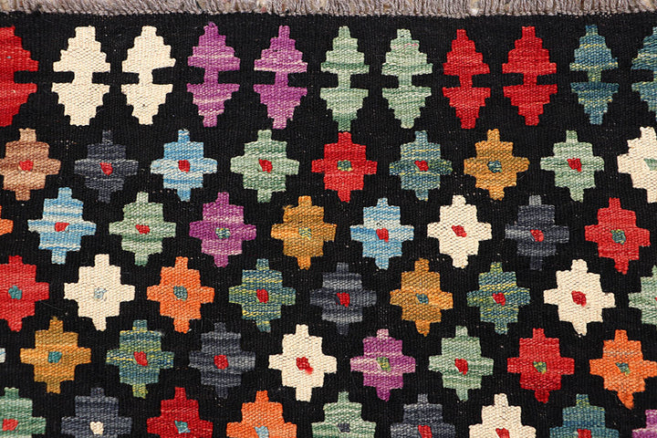 Multi Colored Kilim 5' x 6' 8 - No. 66615 - ALRUG Rug Store