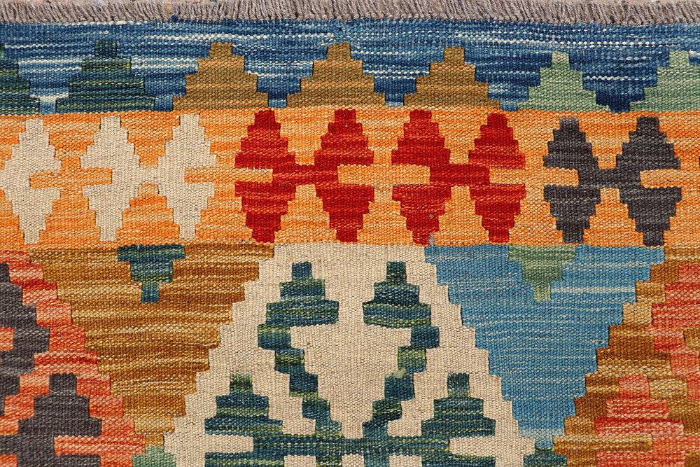 Multi Colored Kilim 5' 1 x 6' 6 - No. 66617 - ALRUG Rug Store